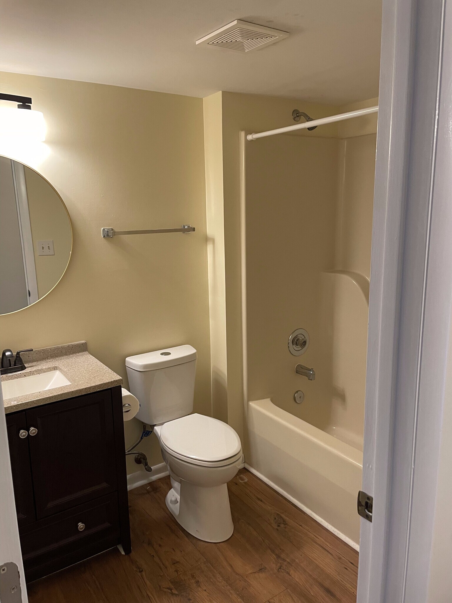 Building Photo - 149 Windsor Castle Dr