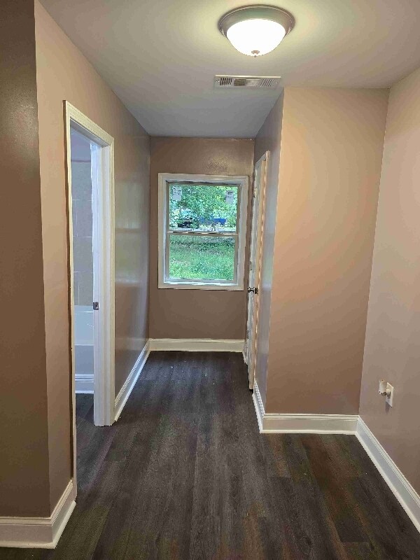 Building Photo - 5853 Maiden Ln