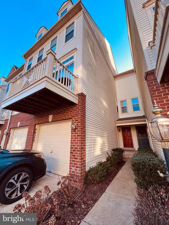 Building Photo - 46375 Pryor Square