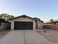 Building Photo - Three Bedroom Home with Two Car Garage and Fenced Lot in San Luis AZ.