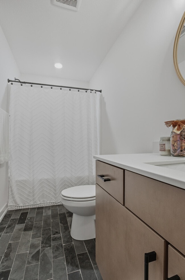 Building Photo - 704 Angels Rst Wy