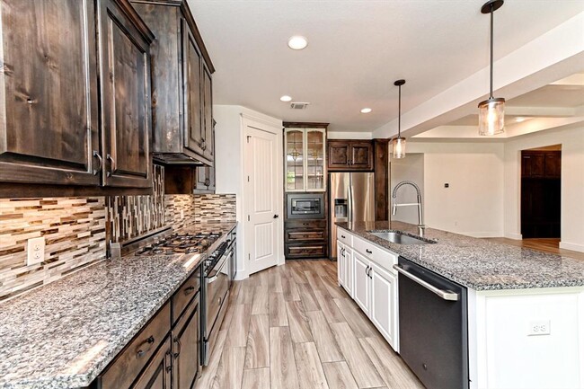 Building Photo - 224 Charli Cir