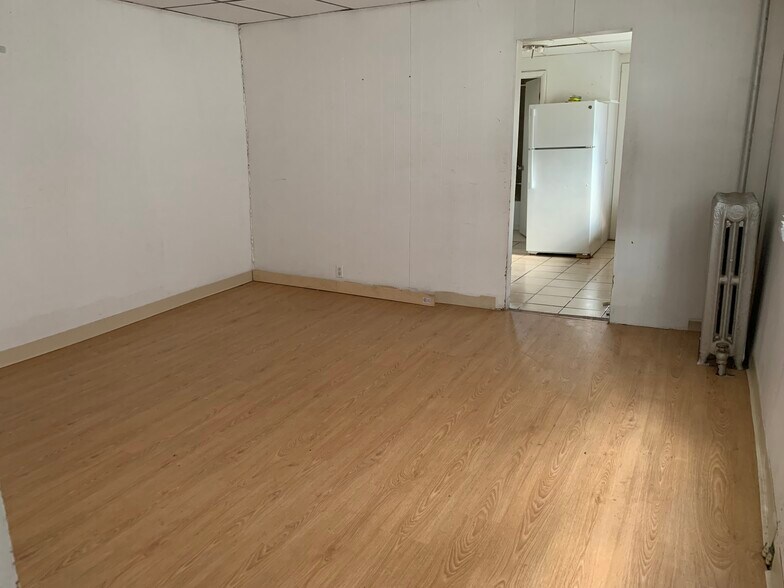 Dining Room - 123 Morris Ave