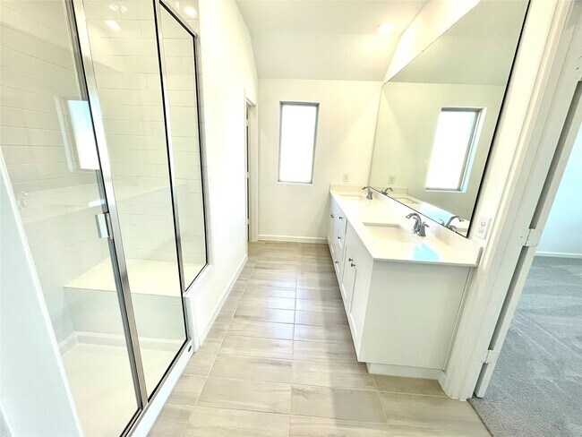 Building Photo - 29418 Amber Pne Ct