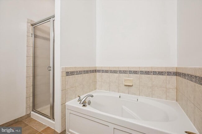 Building Photo - 502 Lawson Way