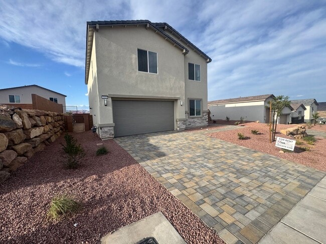Building Photo - Brand New!!!  Beautiful 4 Bedroom Divario Home! VIEWS VIEWS VIEWS!!!
