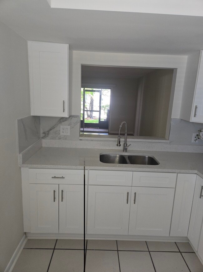 Building Photo - 6314 Newtown Cir