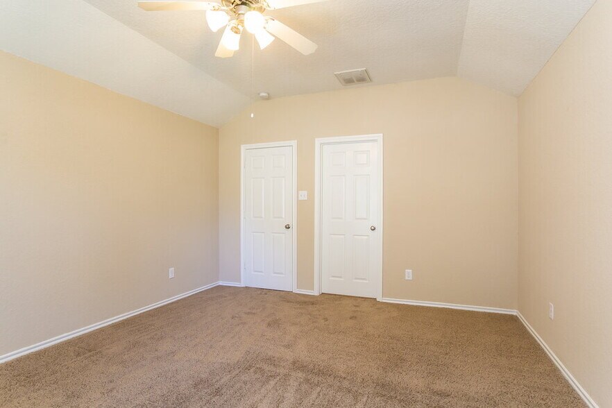 Building Photo - 3702 Primrose Trace Ln