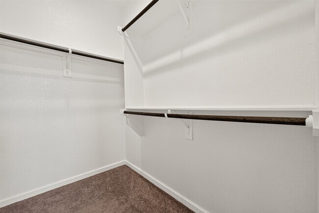 Building Photo - 1523 Rustling Creek Dr