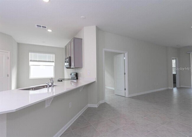 Building Photo - 16451 Glassy Loch Loop