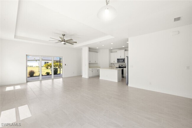 Building Photo - 16849 Castoro Dr