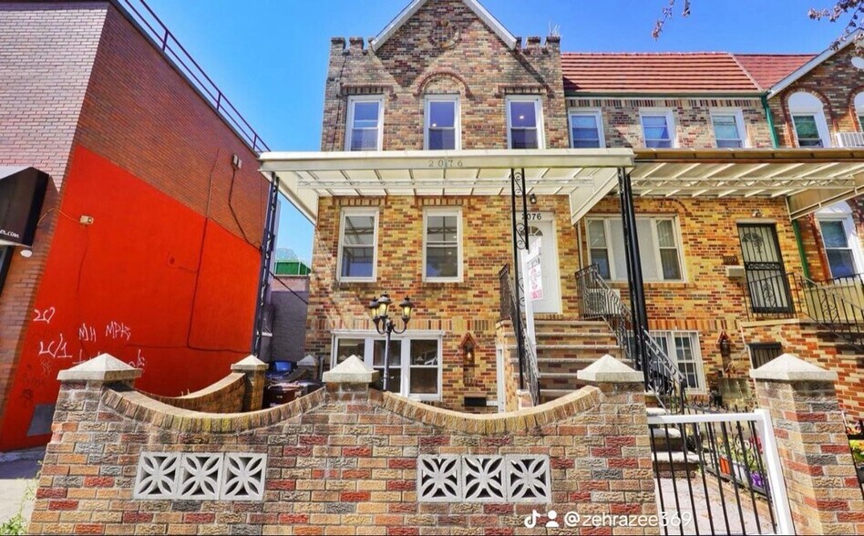 Building Photo - 2076 Coyle St