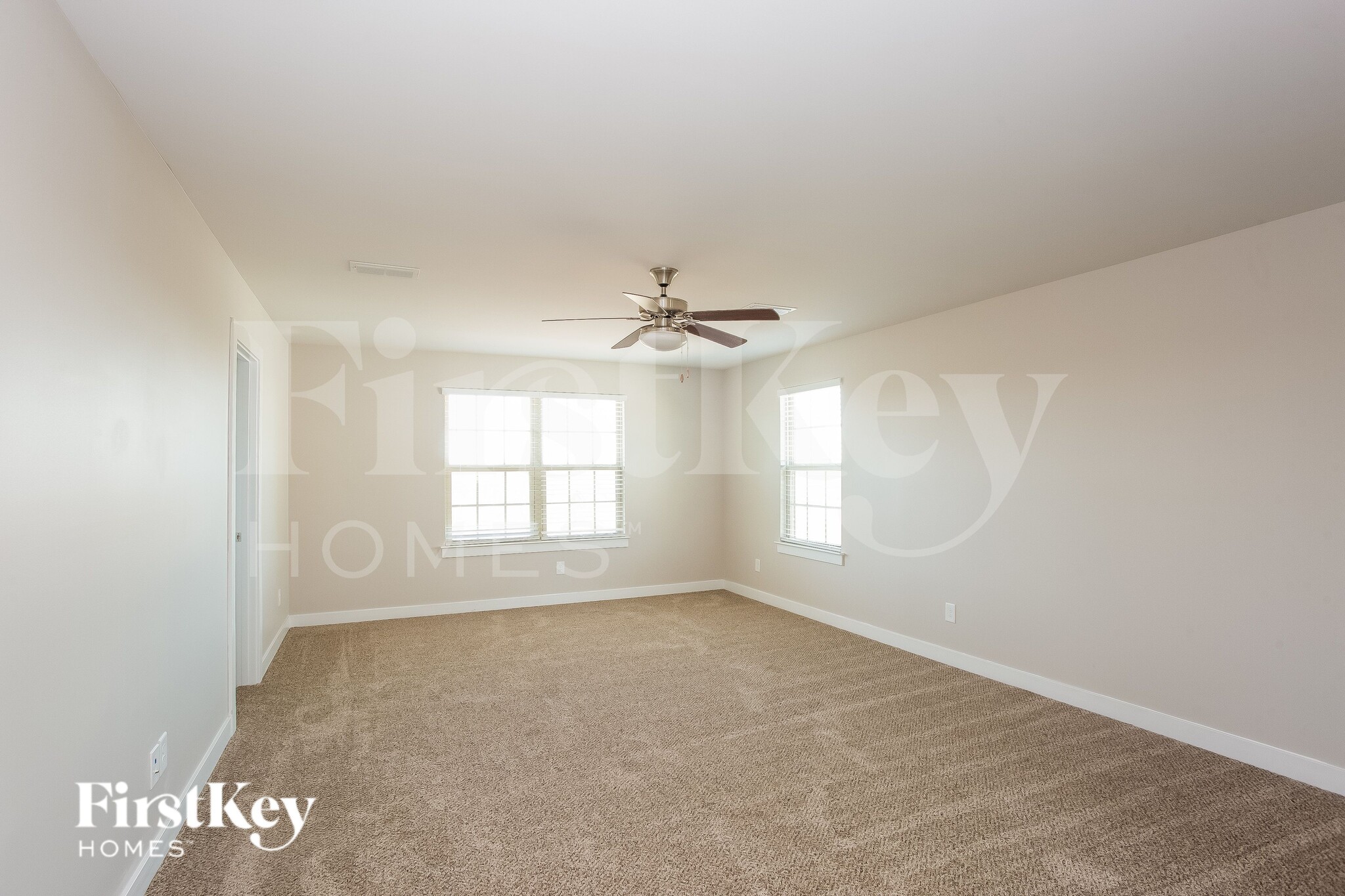 Building Photo - 1658 Scarbrough Cir SW