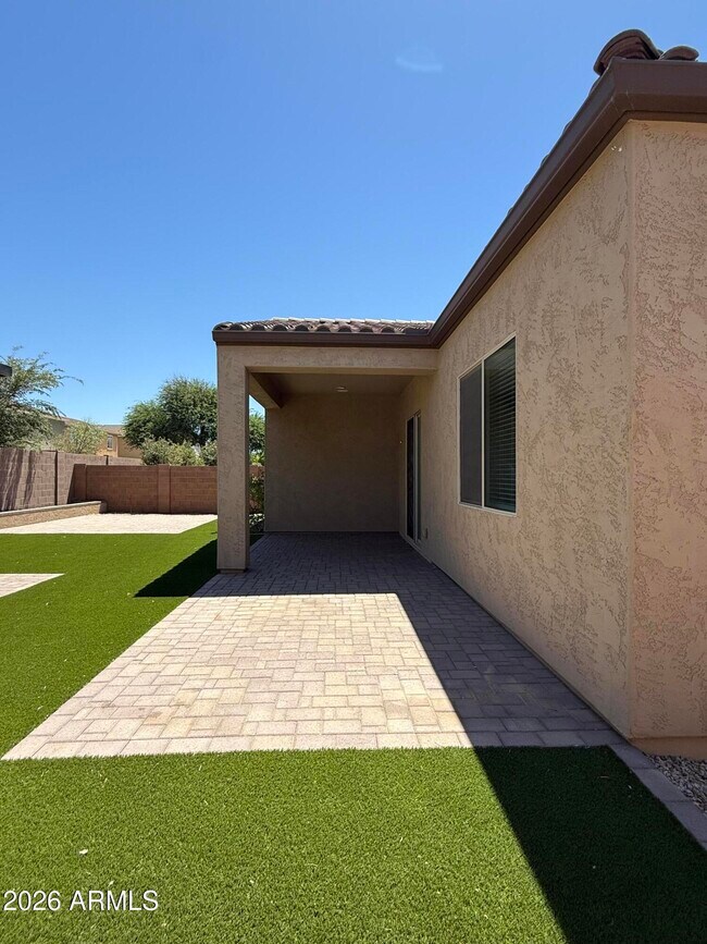 Building Photo - 3824 Fiestaflower Ln