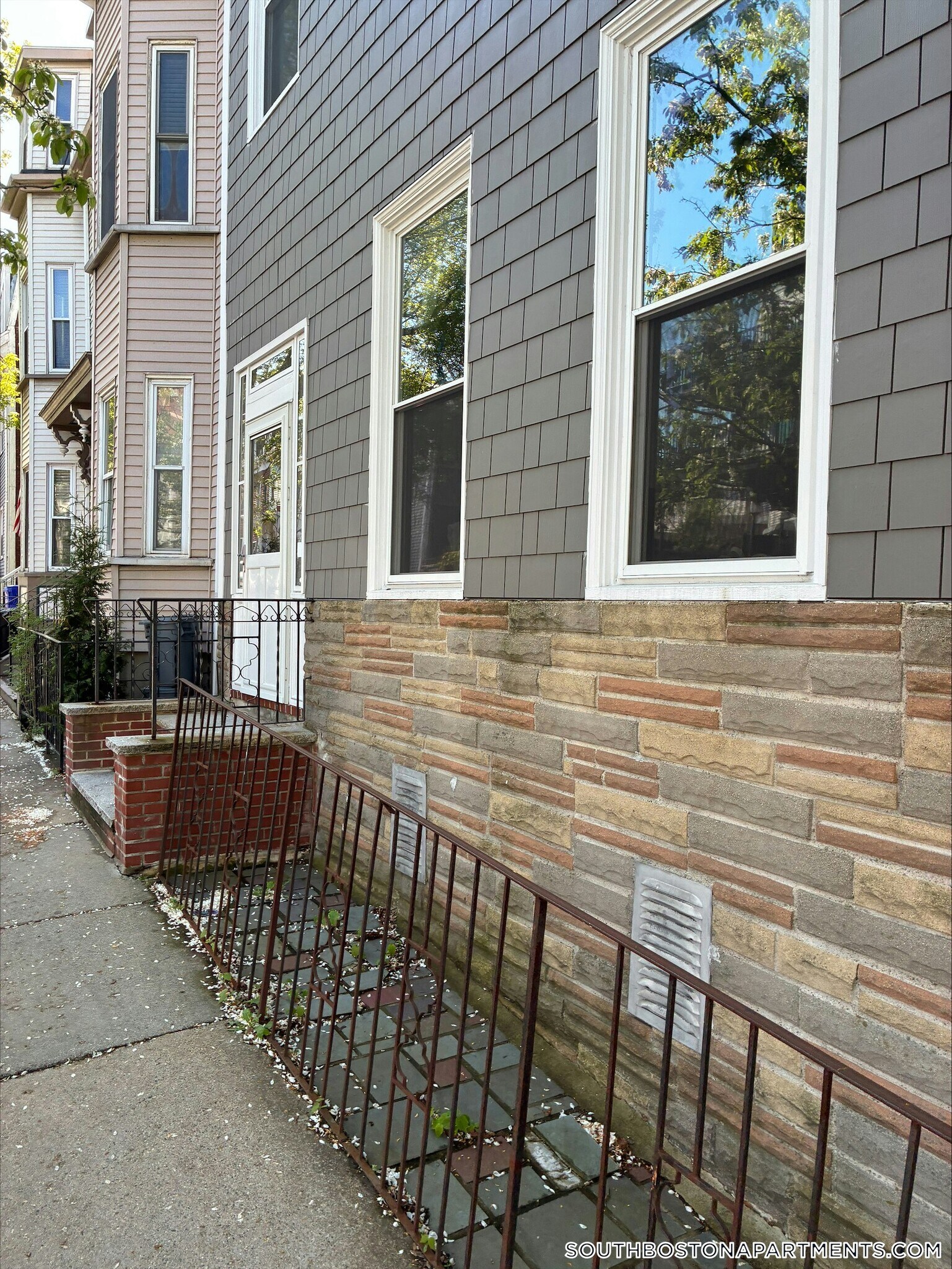 Building Photo - 9 Telegraph St
