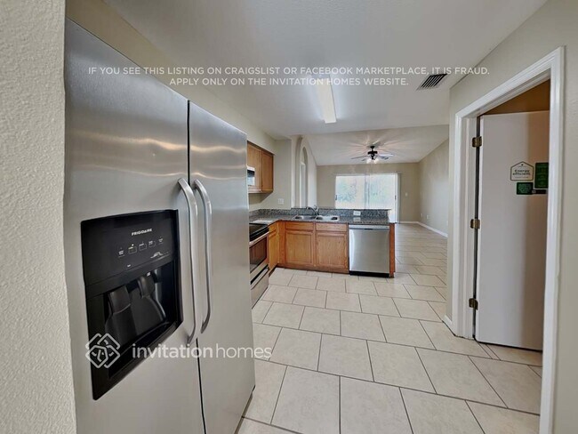 Building Photo - 11721 Brenford Crest Dr