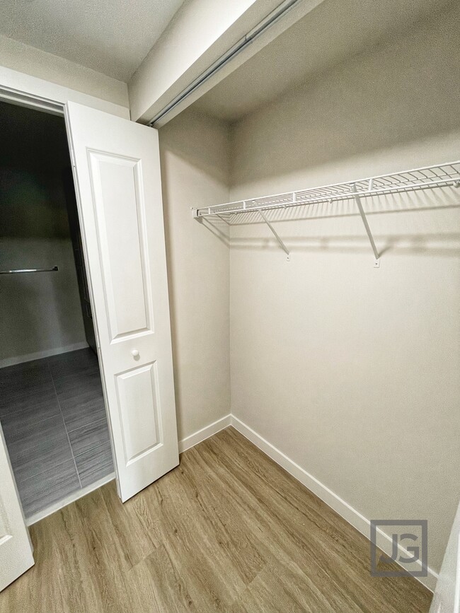 Closet - 7012 Woodmont Ave