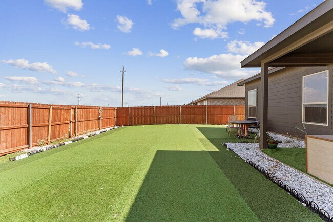 Building Photo - 6302 Polo Grounds Ct