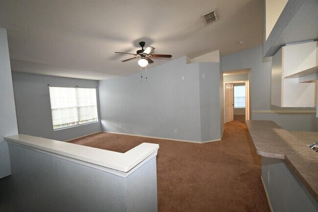 Building Photo - 36113 Deer Creek Dr