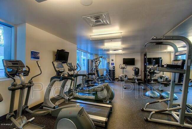 Building Photo - 140 E Rio Salado Pky