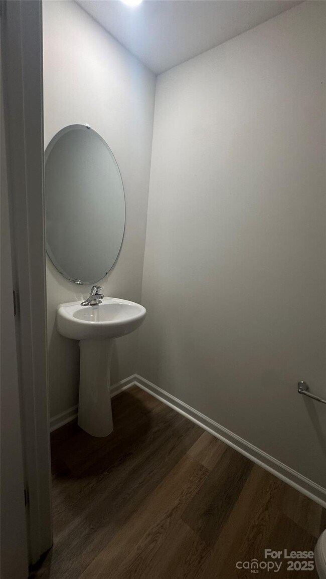 Building Photo - 4116 Lurelin Ln