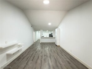 Building Photo - 3451 County Barn Rd