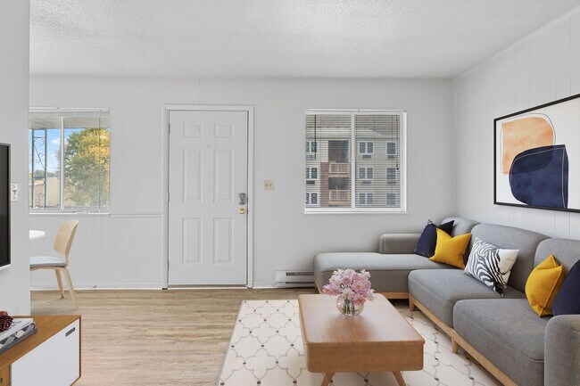 Building Photo - New Flooring