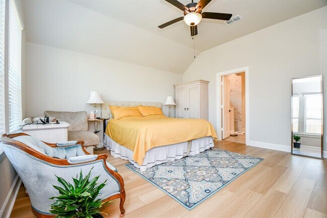 Building Photo - 18426 Bluebird Br Ln