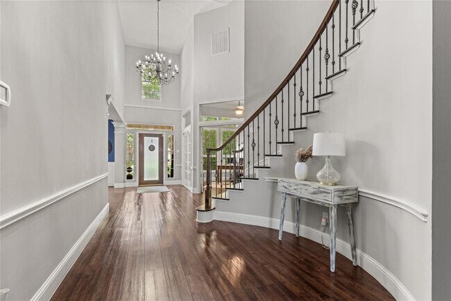 Building Photo - 6422 Gladehill Dr