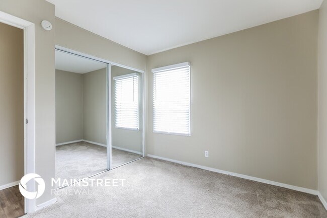 Building Photo - 15316 White Ave