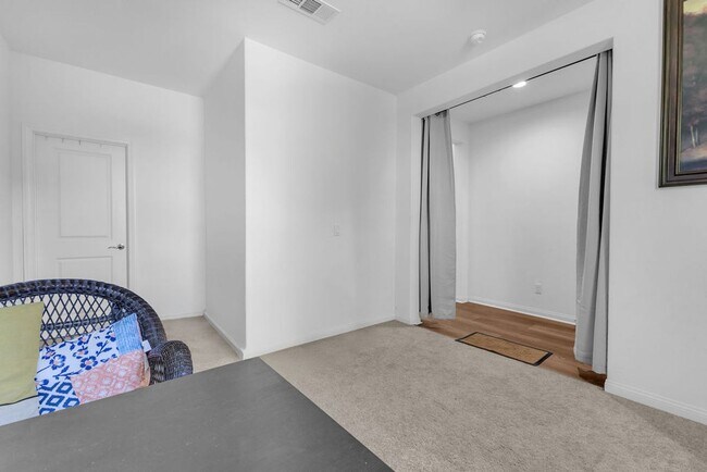 Building Photo - Spacious 5-Bedroom Home in Spencer’s Crossing – Murrieta - 6 Month - 1 Year or Lease To Own!