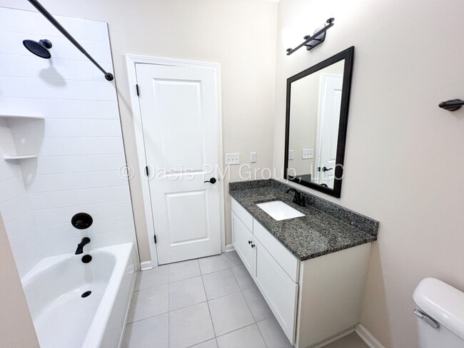 Building Photo - 201 Eisley Ln