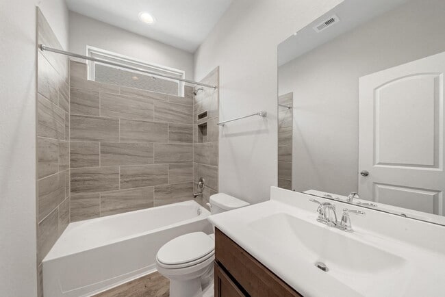 Building Photo - 4911 Bella Danielle Ct