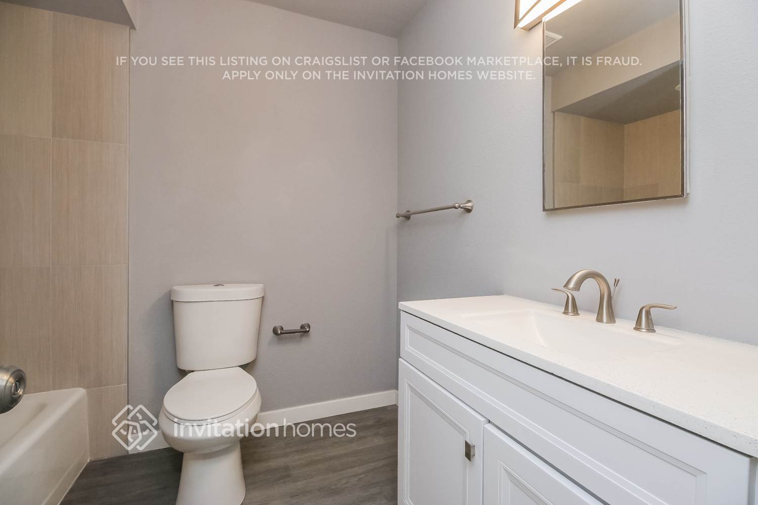 Building Photo - 1184 N California St