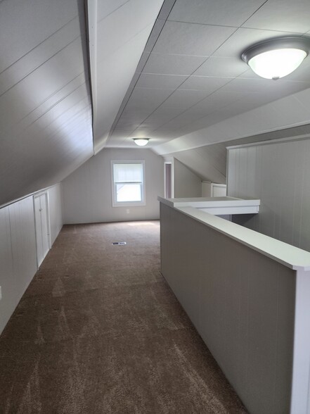 Building Photo - 208 Pierson Blvd