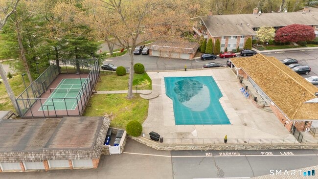 Building Photo - 132 Southport Woods Drive