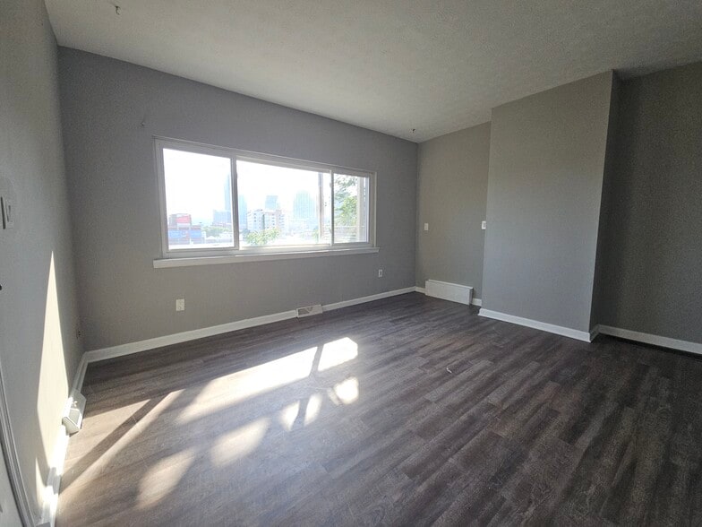 living room - 319 Baum St