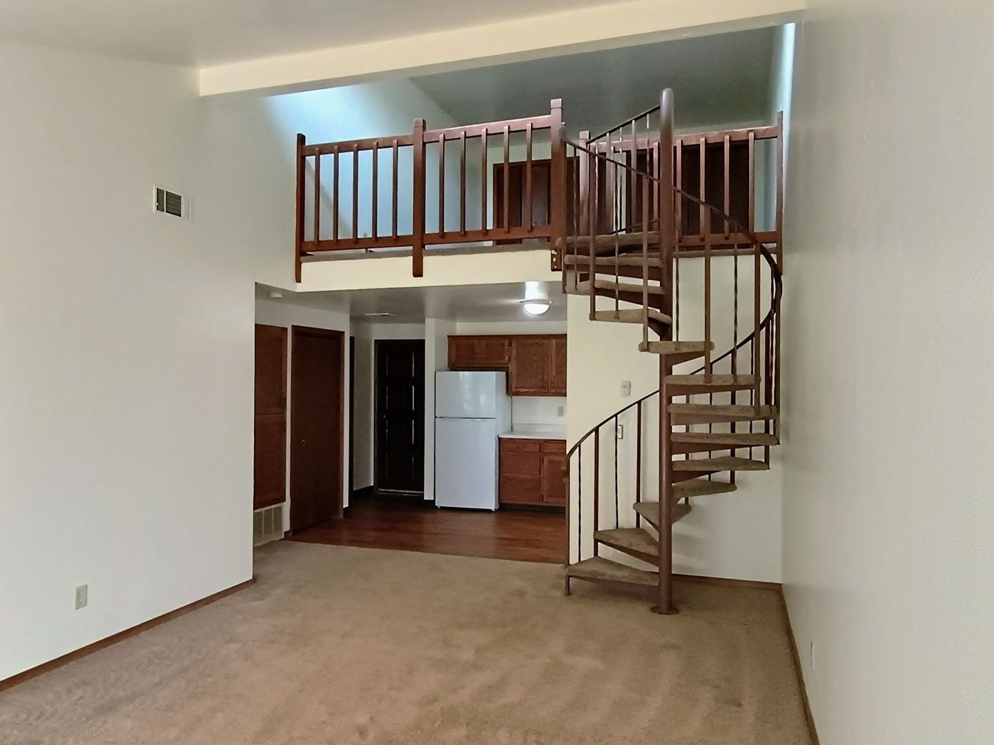 Interior Photo - River Park Terrace