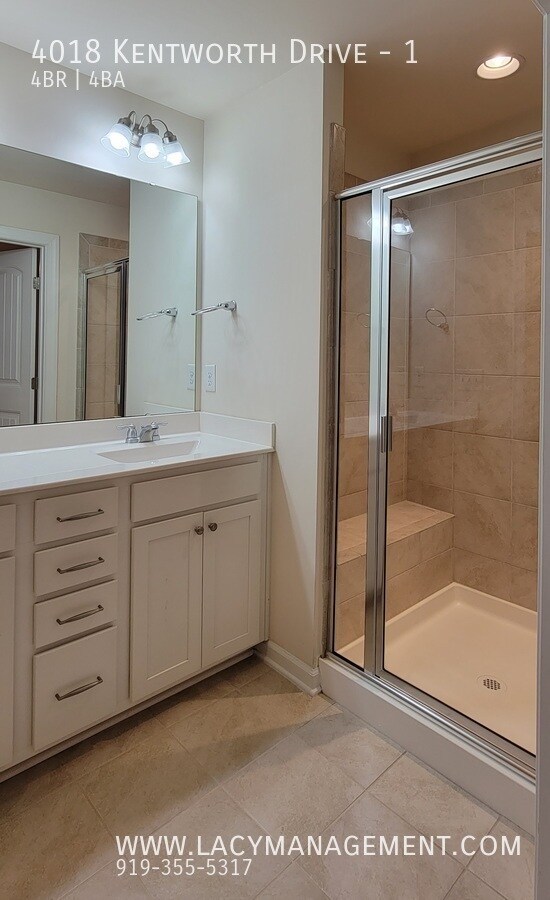 Building Photo - 4018 Kentworth Dr