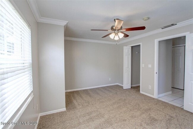 Building Photo - 8006 Bracken Ln