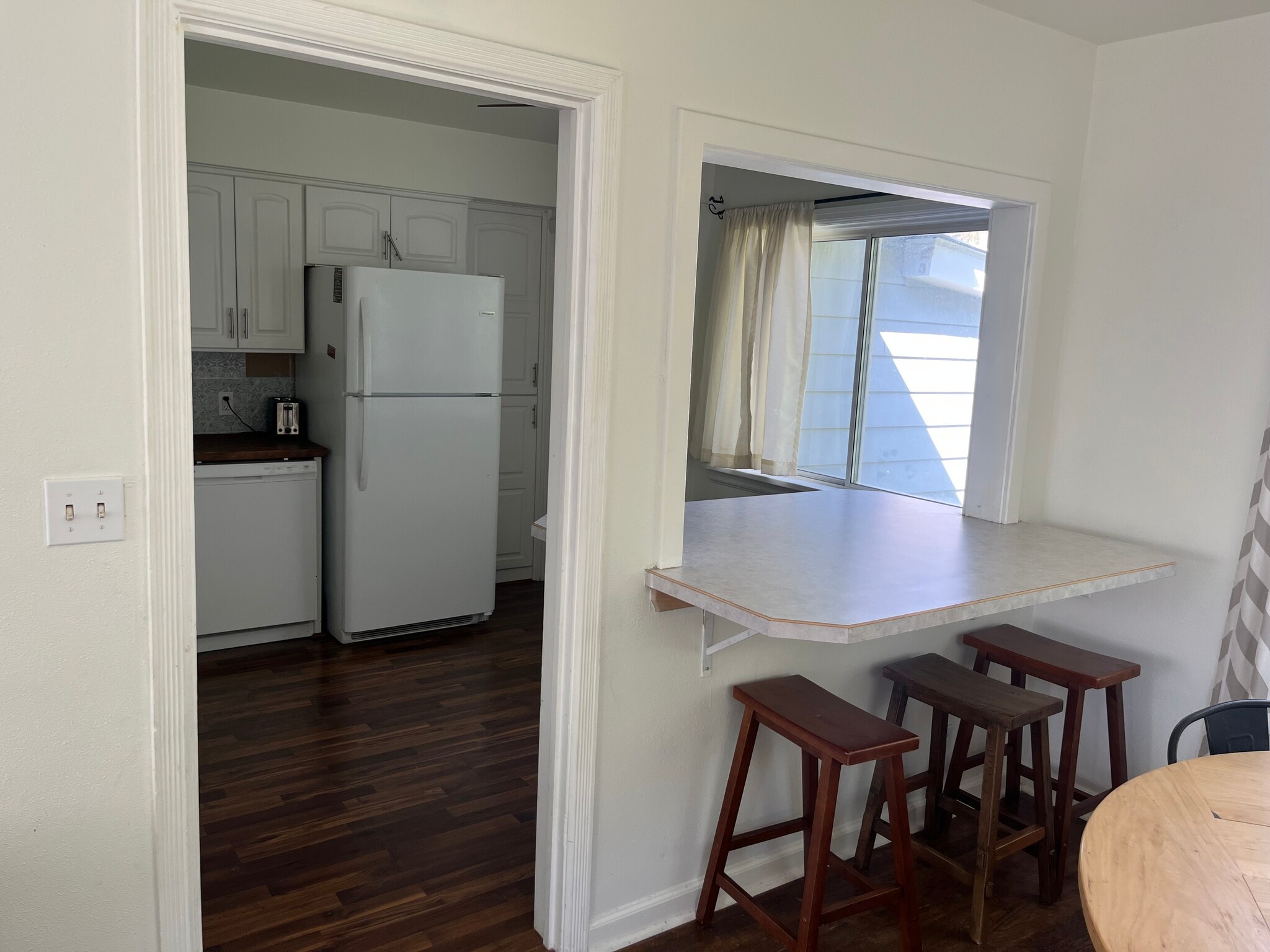 Kitchen - 105 S 3rd E