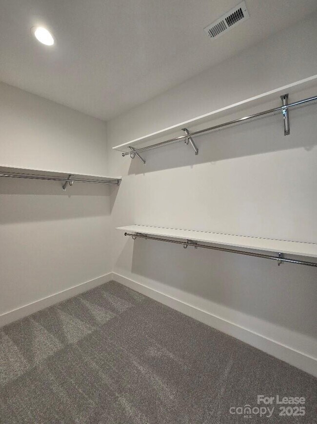 Building Photo - 511 Bowman Rd