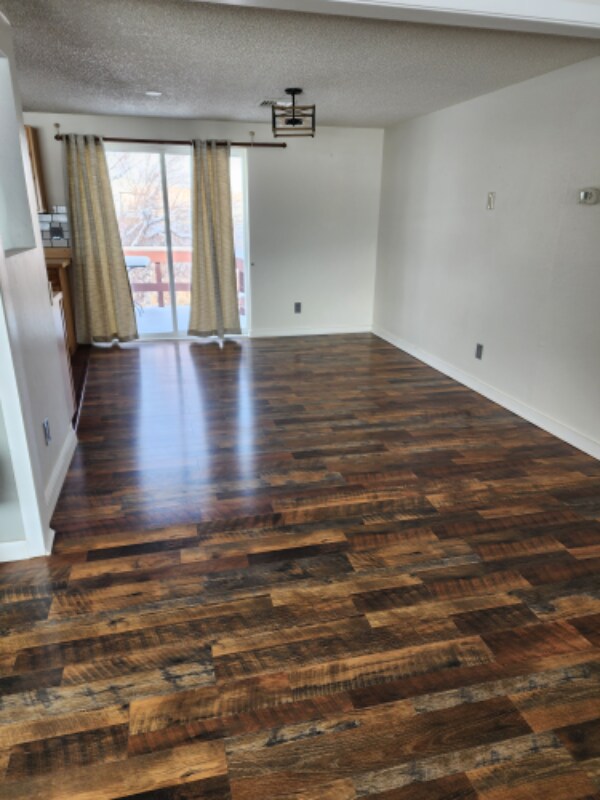 Building Photo - 145 Sunset Dr