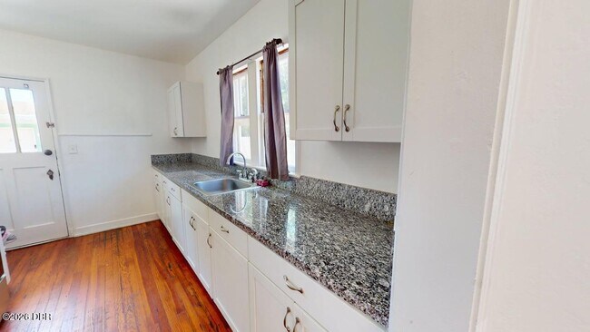 Building Photo - 318 Braddock Ave