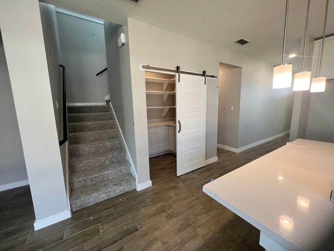 Building Photo - 1616 Sambar Lp