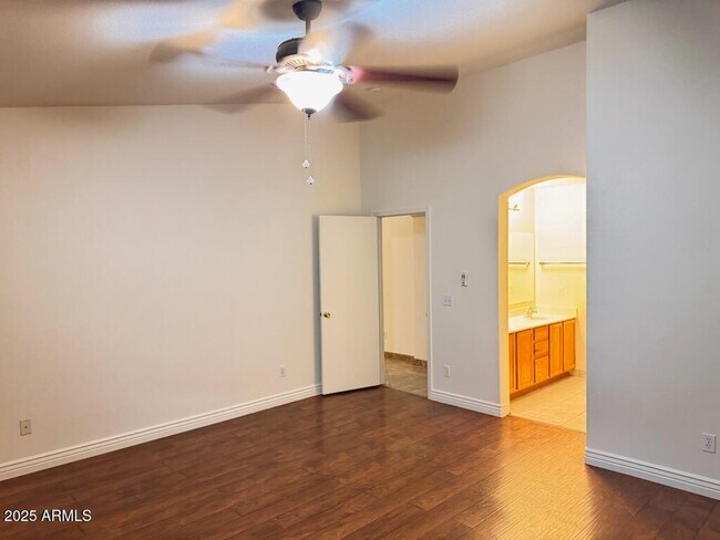 Building Photo - 1291 S Crossbow Pl