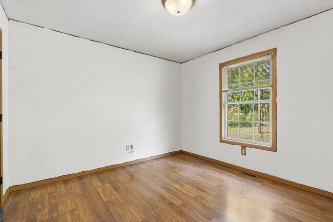Building Photo - 113 Bailey Cir
