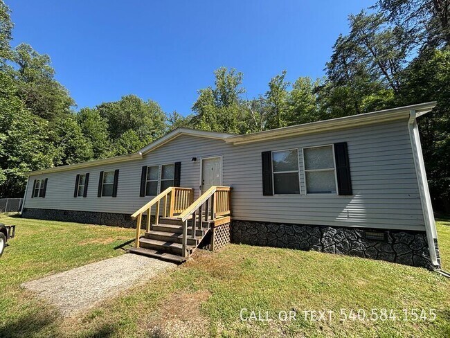 Building Photo - 6456 Back Creek Rd