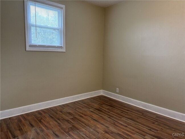 Building Photo - 10513 Cosby Manor Rd