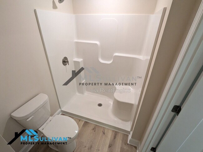 Building Photo - 3314 Oak Knob Ct